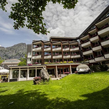 Hotel Quellenhof Leukerbad Buitenkant foto